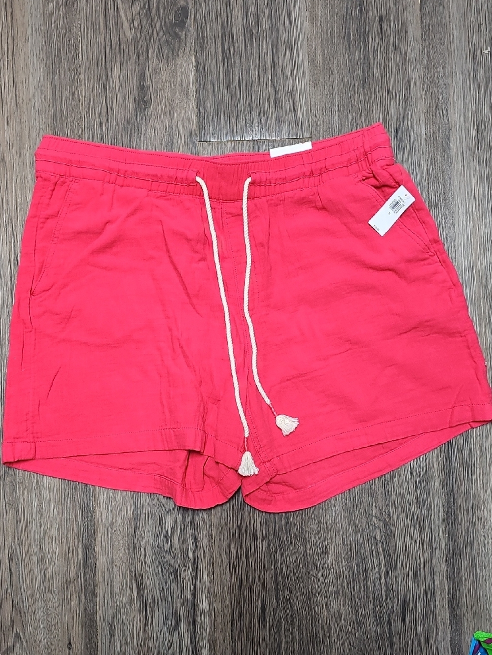 Old Navy Coral Drawstring Athletic Shorts